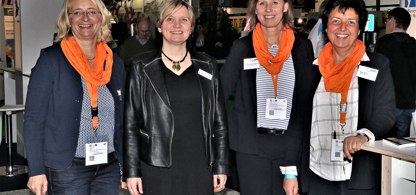 Das Team vom ADFC Bayern (v.l.n.r.): Gabriele Irrek, Bernadette Felsch, Petra Husemann-Roew, Rosi Brühl