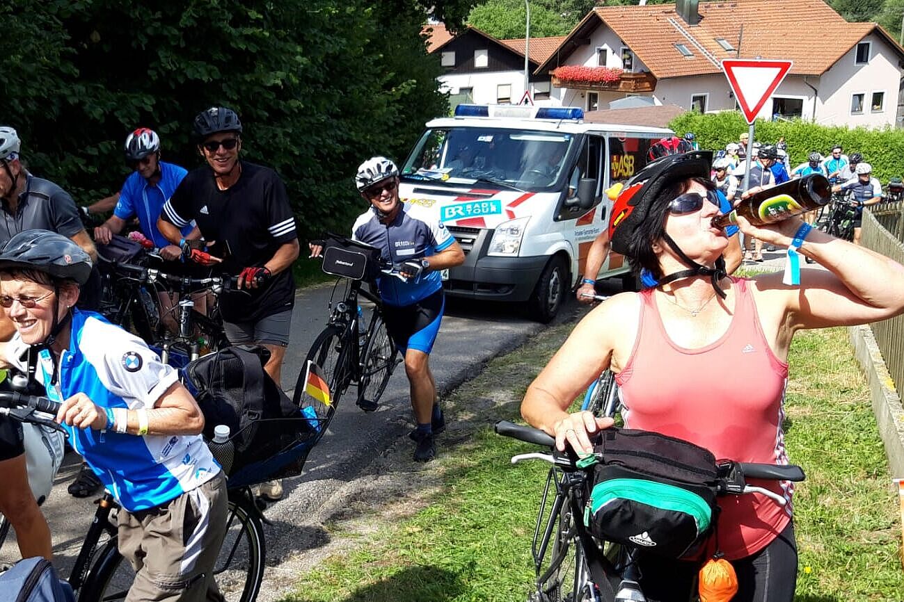 Ein Radler für die Radlerin in Sulzbach