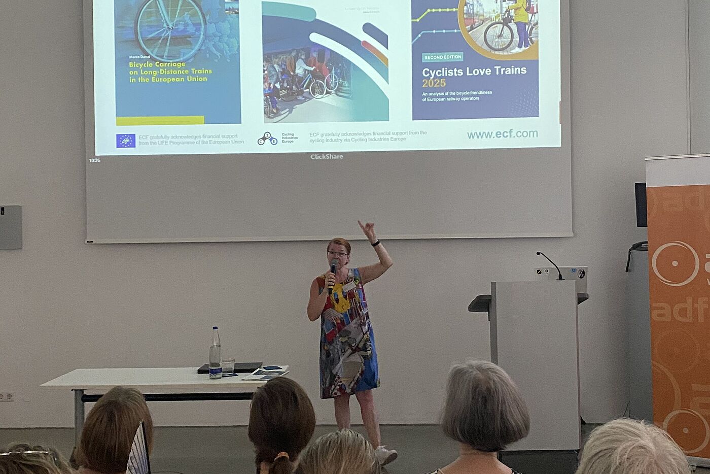 Jill stellt die Studie 'Cyclists Love Trains 2025' vor Jill stellt die Studie 'Cyclists Love Trains 2025' vor