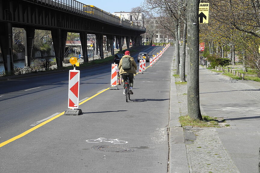 Temporäre Pop-up Fahrspur in Berlin Temporäre Pop-up Fahrspur in Berlin