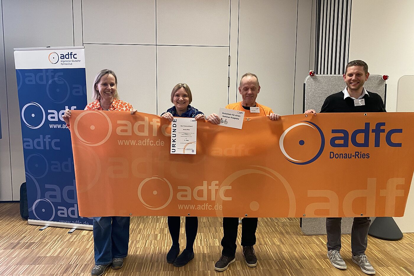 Der ADFC Donau-Ries belegt Platz 2 beim relativen Mitgliederwachstum und erhält ebenfalls eine Urkunde samt Seminar-Gutschein.
