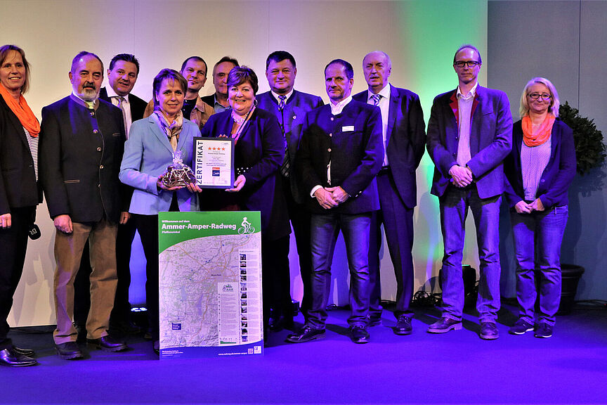 Ammer-Amper-Radweg das Gütesiegel ADFC-Qualitätsradroute Auszeichnung Ammer-Amper-Radweg das Gütesiegel ADFC-Qualitätsradroute Auszeichnung