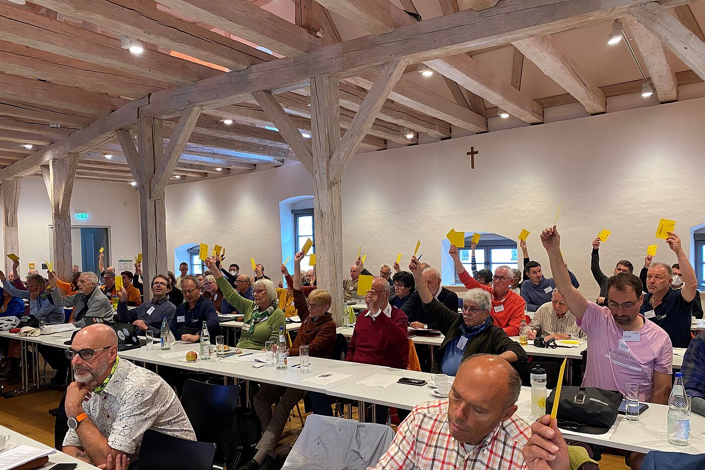 Die Delegierten bei der Abstimmung