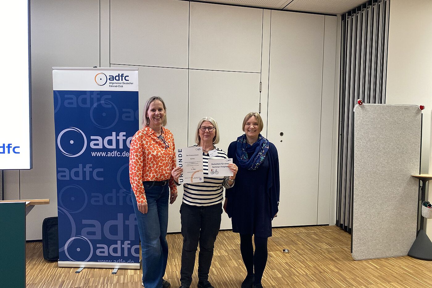 Den 3. Platz beim Mitgliederwachstum pro 100.000 Einwohner:innen holt sich der ADFC Dachau.
