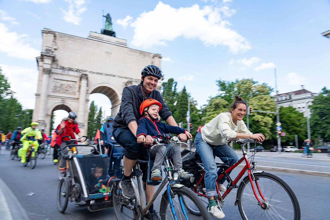 Radfahrende bei der Sternfahrt
