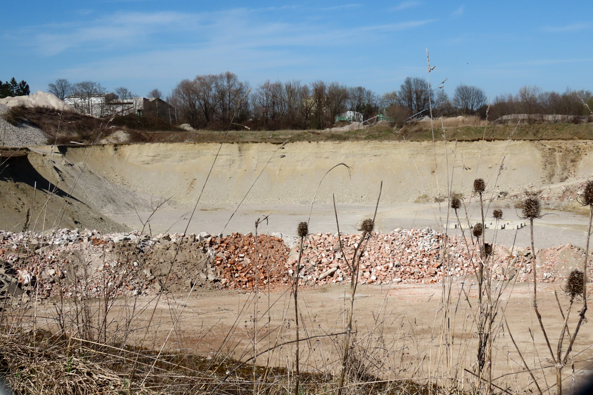 Bild 8 Kiesgrube