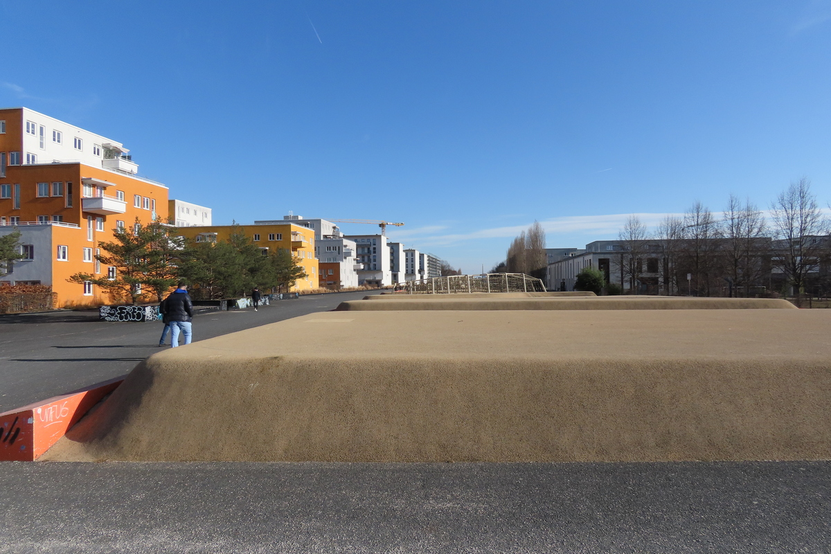 Bild 14 Spielplatz
