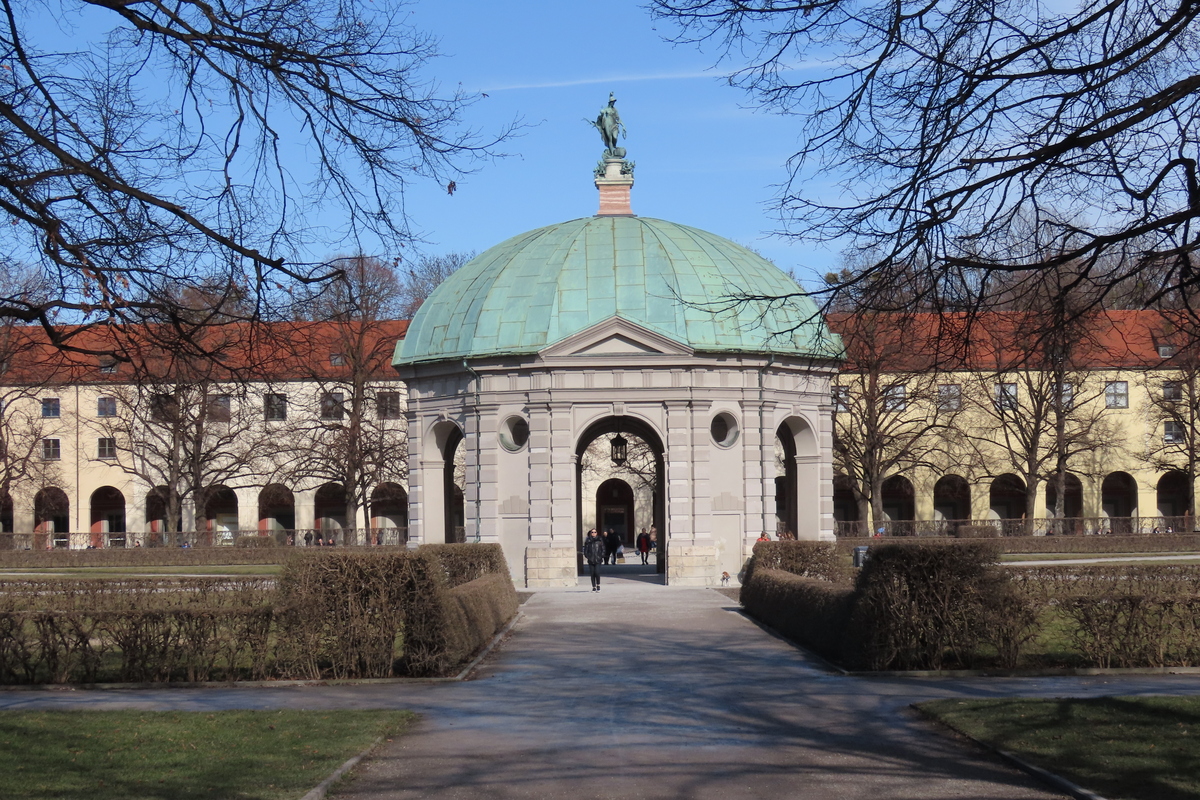 Bild 4 Hofgarten