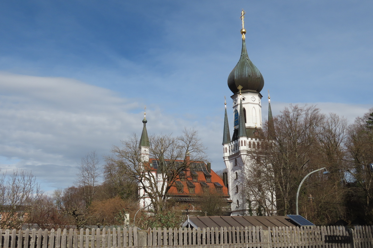 Bild 2 Kirche