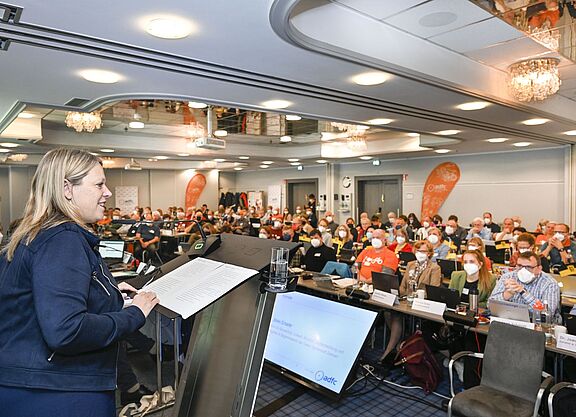 ADFC BHV 2022 Maike Schaefer Bremens Verkehrssenatorin Dr. Maike Schaefer auf dem Podium bei der ADFC-BHV 2022.